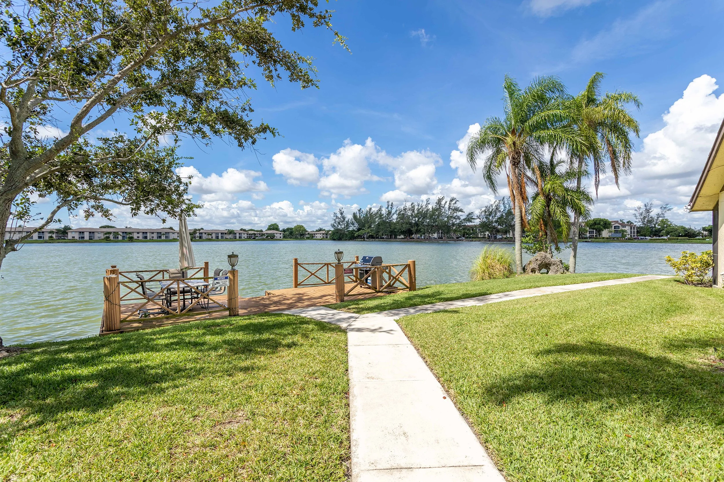 58-House Dock.jpg
