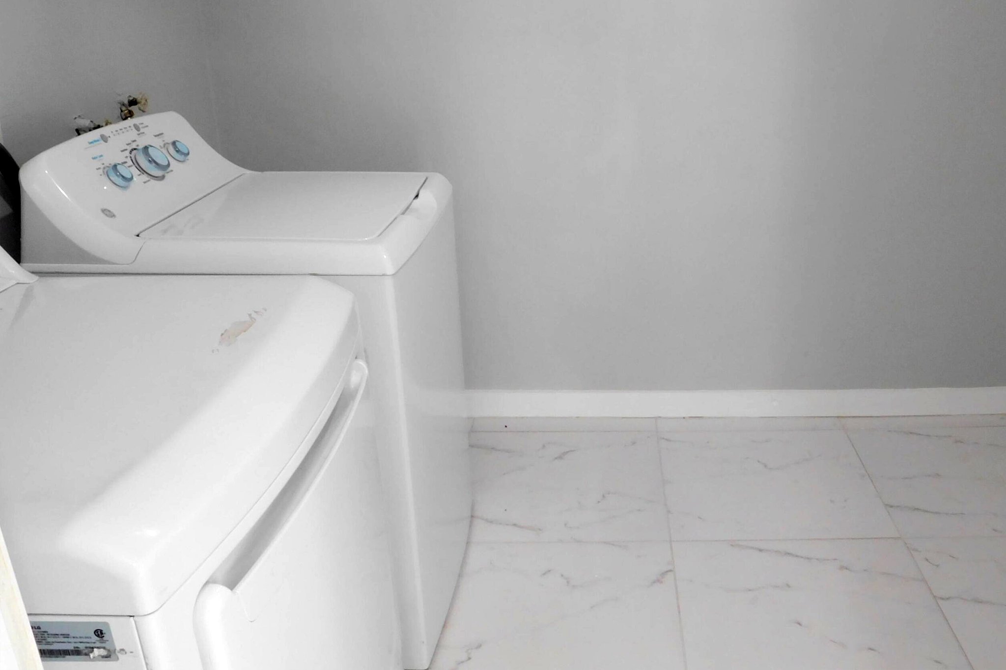 45-Laundry Room.jpg