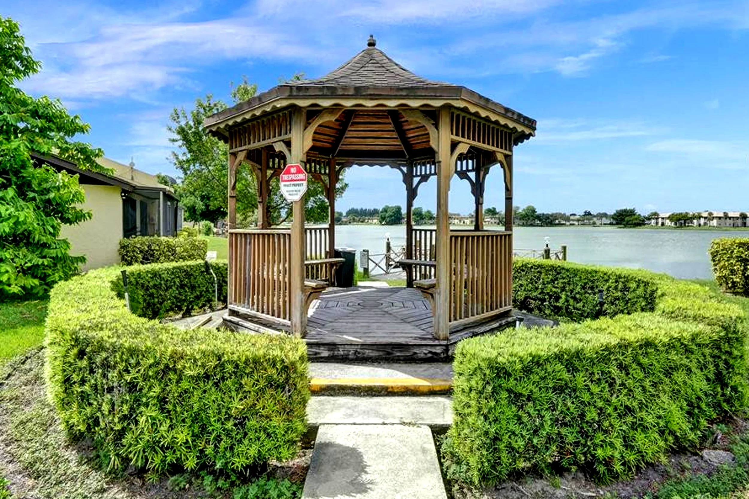 76-Gazebo.jpg