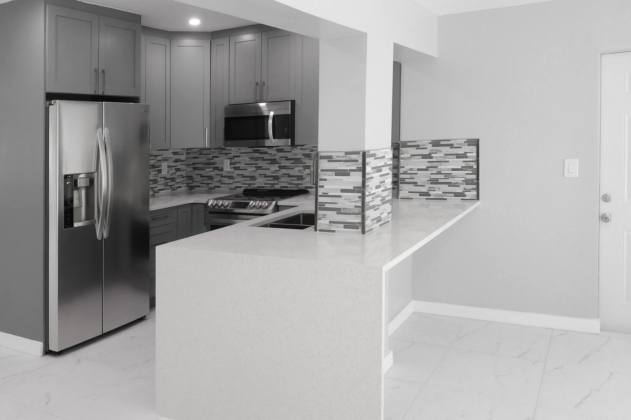 34-Kitchen.jpg
