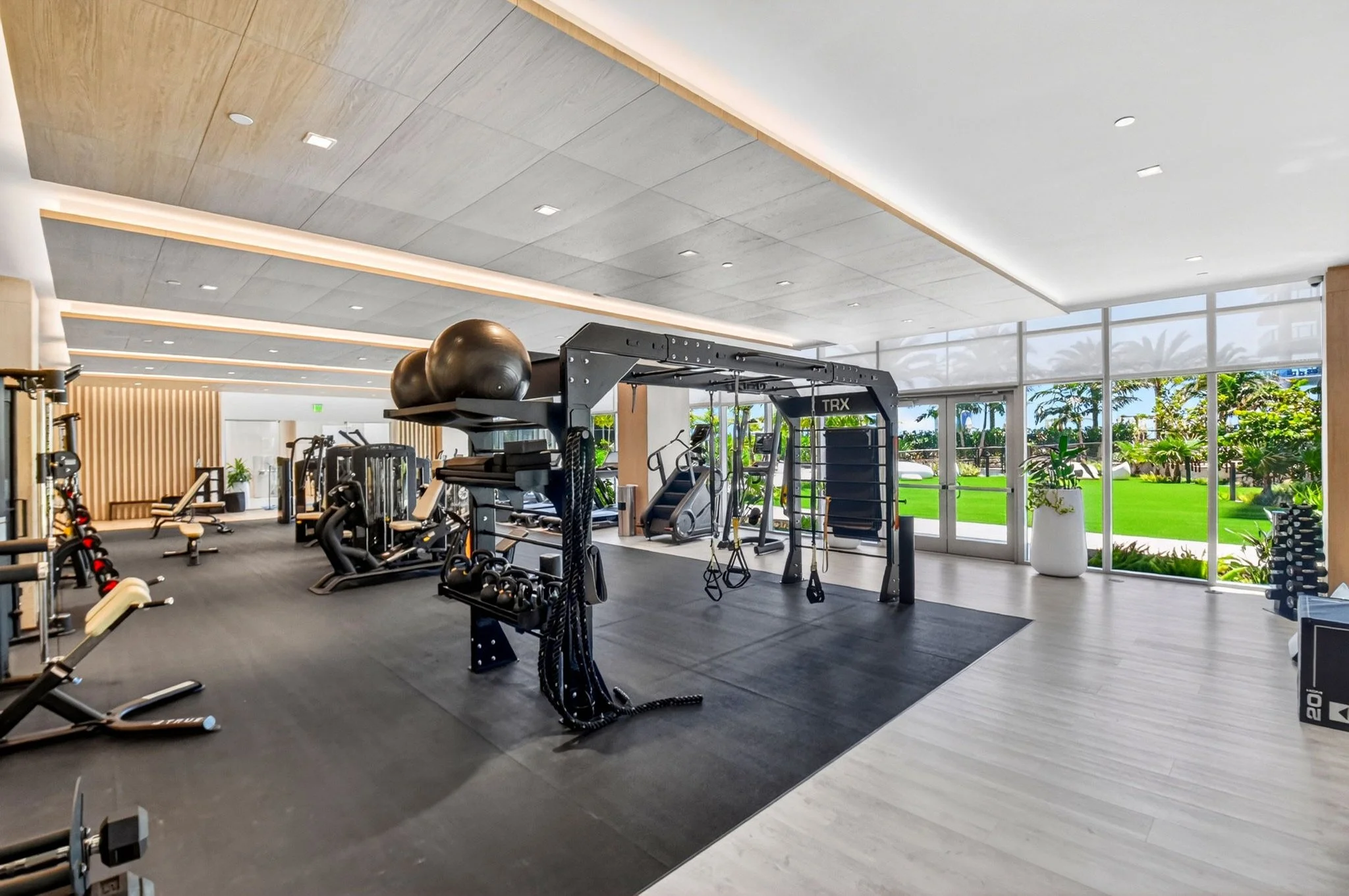131-Amenities sixth floor fitness center.jpg