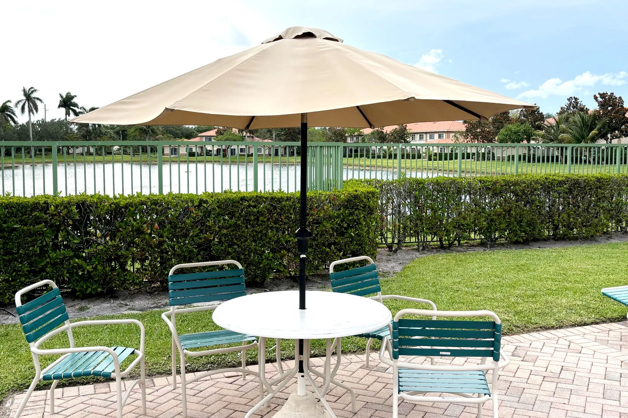 19-Pool Deck.jpg