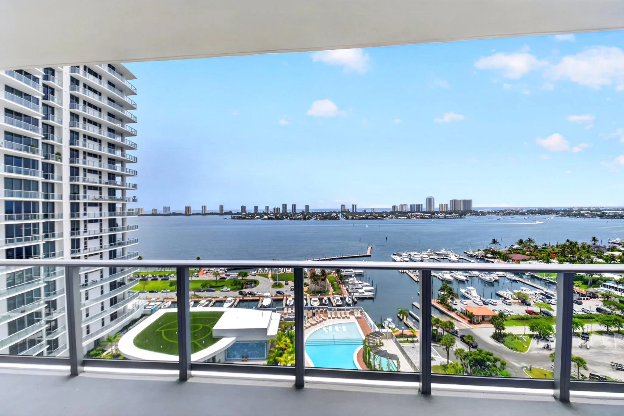 16-Balcony View-220 Lake Shore Dr 1506.jpg