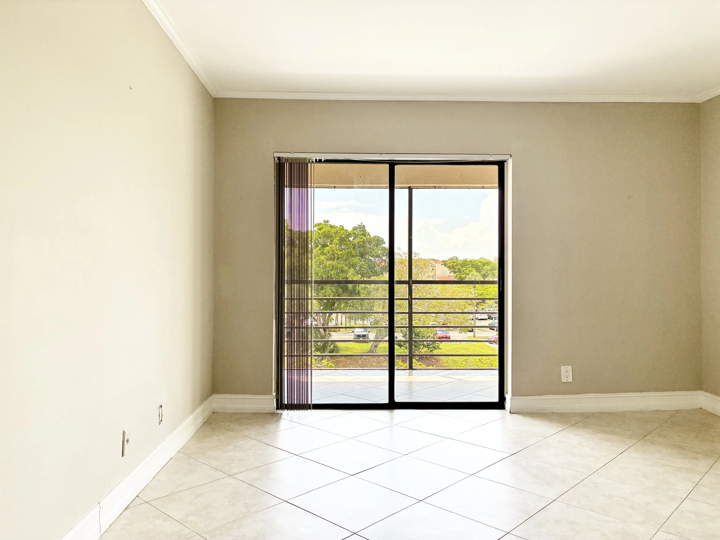 40-Master Bedroom.jpg