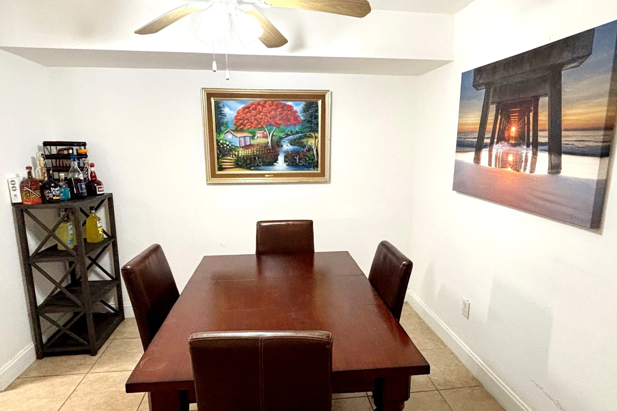 9-Dining Room.jpg