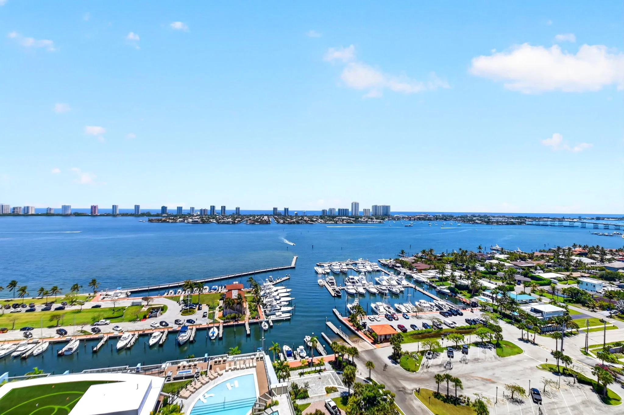 18-Intracoastal view.jpg