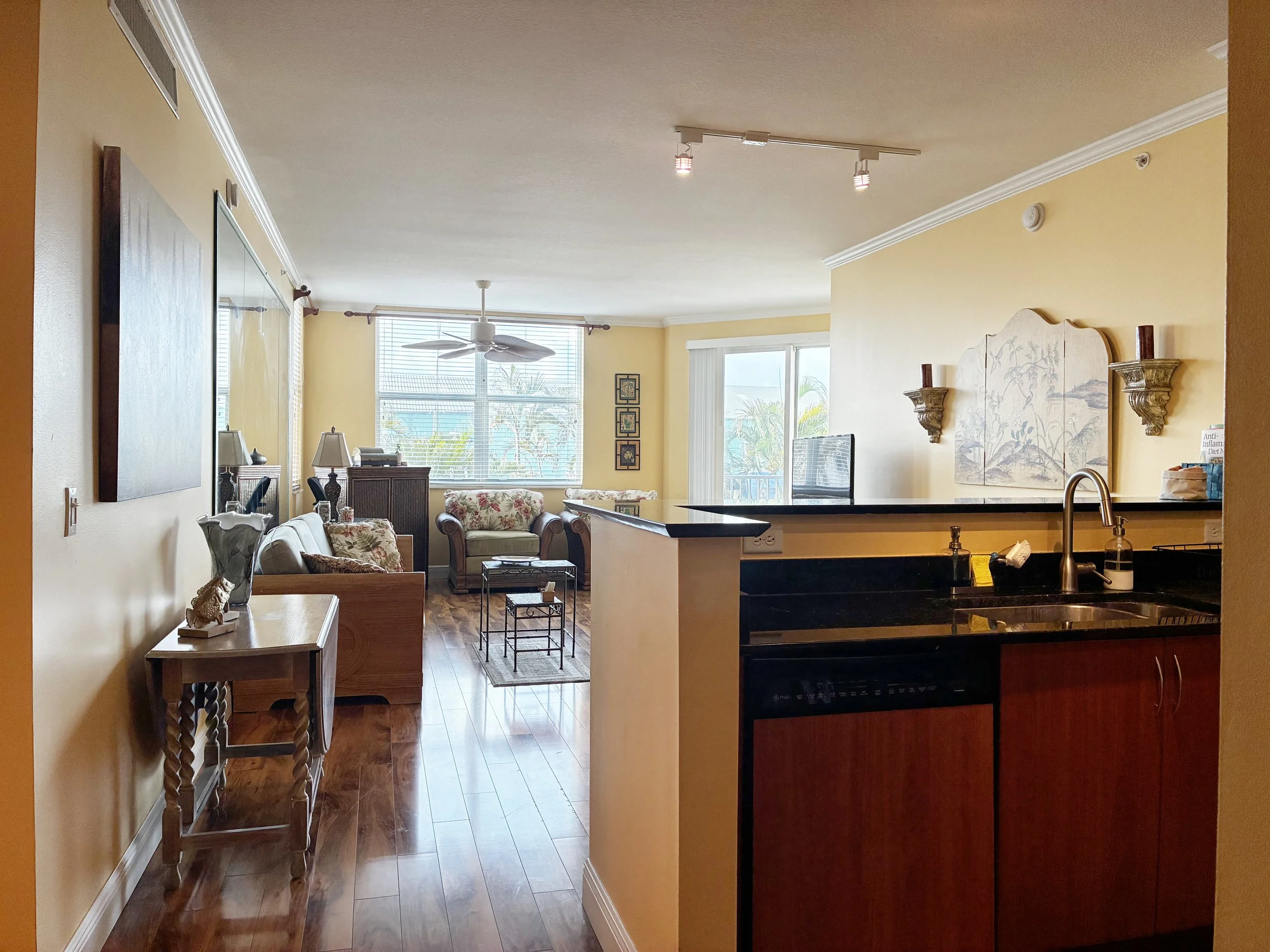 1-Living Room.jpeg