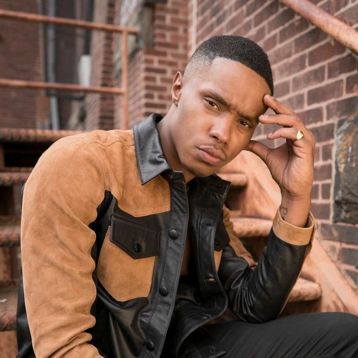 1900x1900-000000-80-0-0 (1).jpg