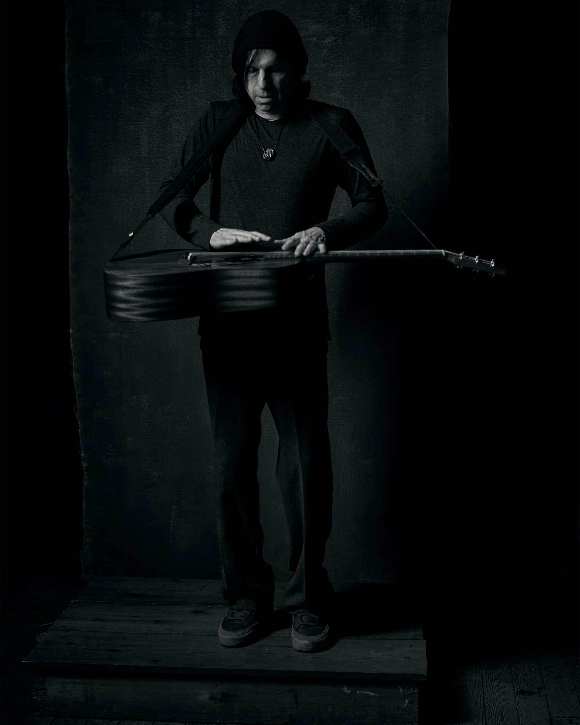MikelParis_Gtr_Wide_5_HARRY POCIUS.png