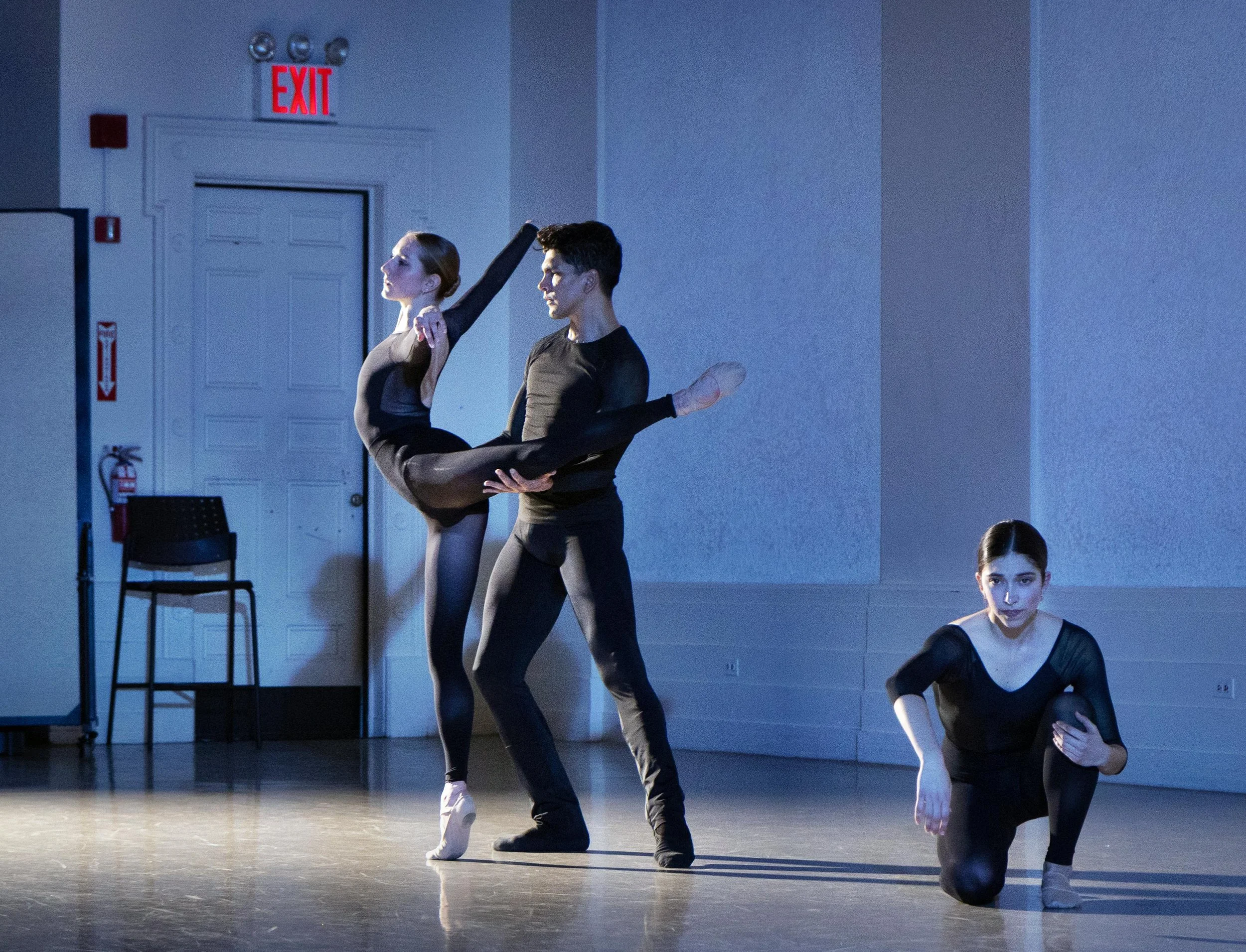L-R: Claire Buchi, Jonatan Lujan and Maisee Anderson in "Quiet City," choreographed by Kathryn Roszak. Photo by Kent G. Becker.