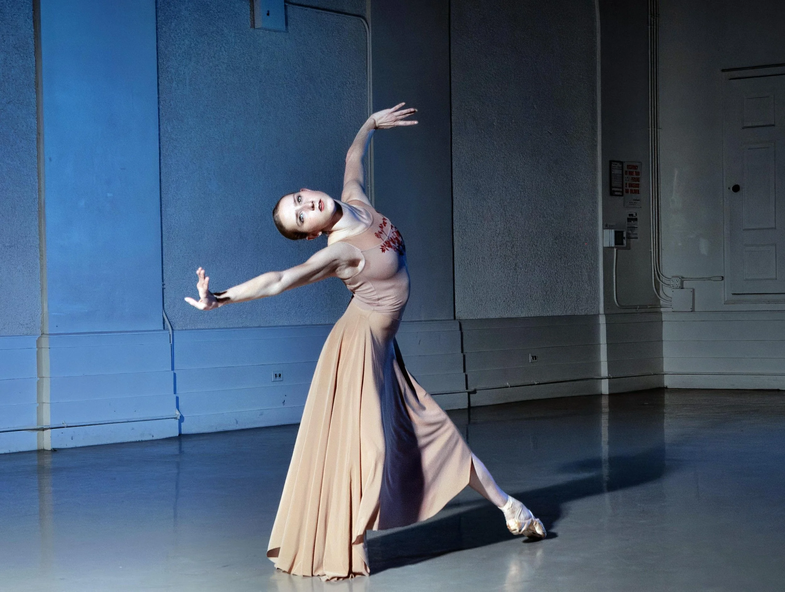 Maisee Anderson in "The Unspoken," part of "A Pop-Up Ballet at New York City Center," an evening of choreography by Kathryn Roszak, presented by Danse Lumière March 30, 2026. Photo by Kent G. Becker.