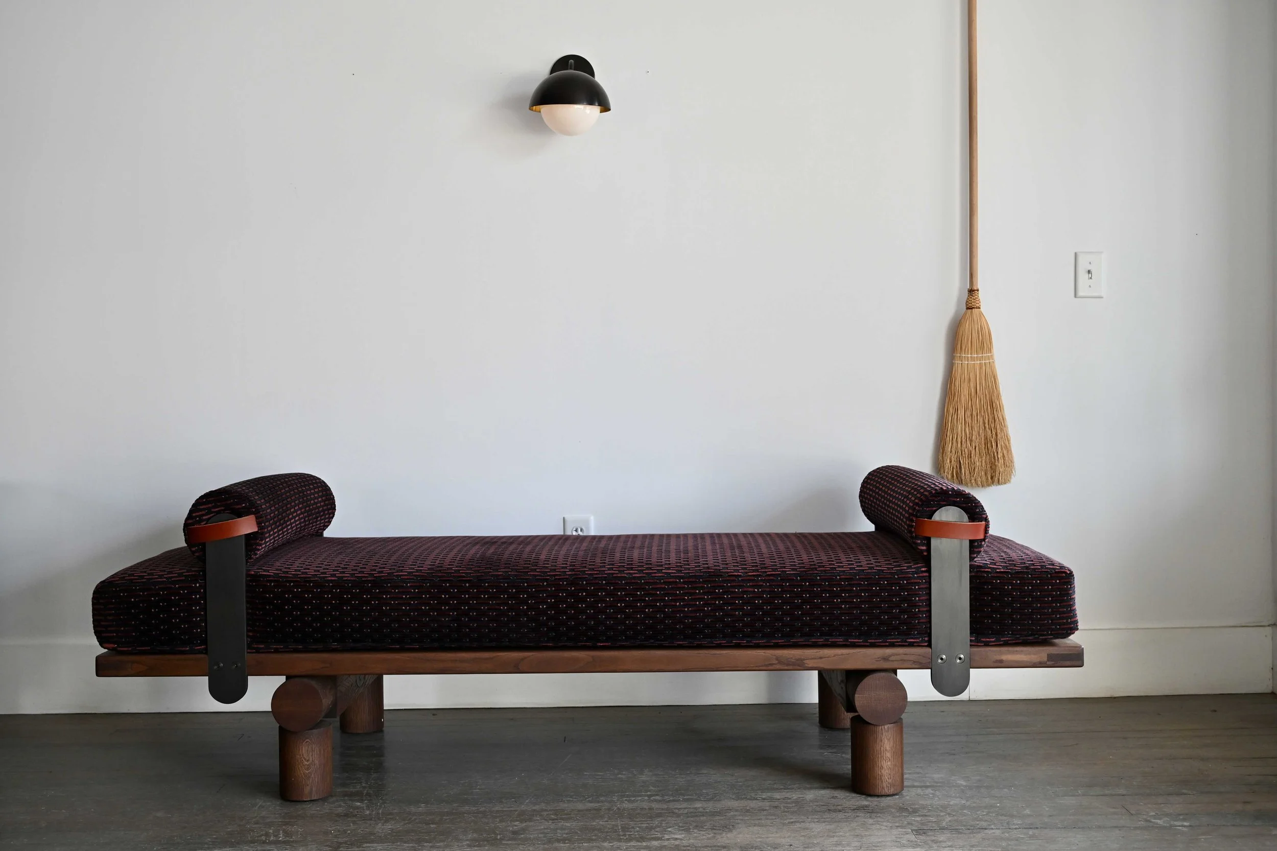 PLUM DAYBED #2.jpg