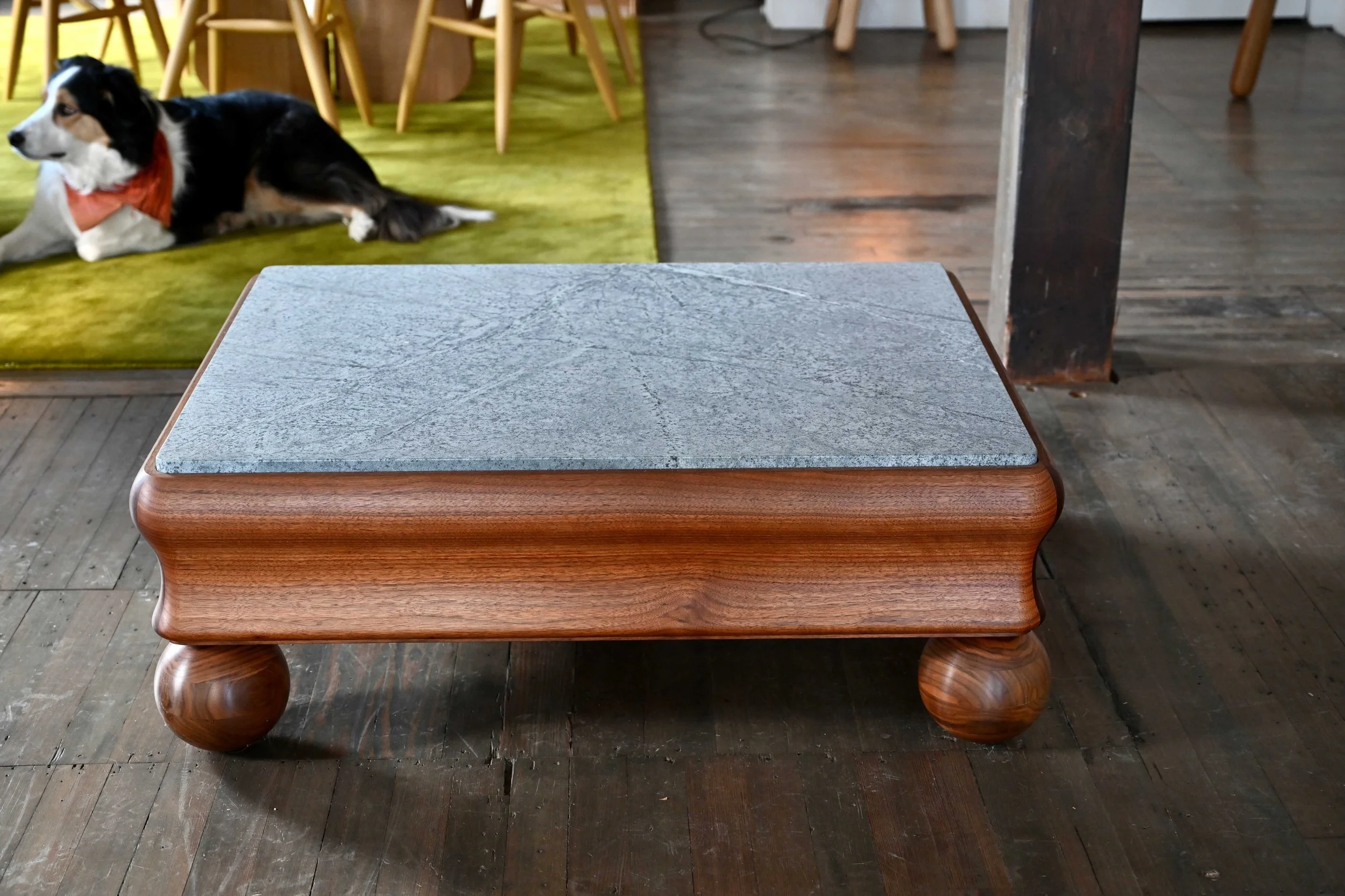 MEMPHIS COFEE TABLE.jpg