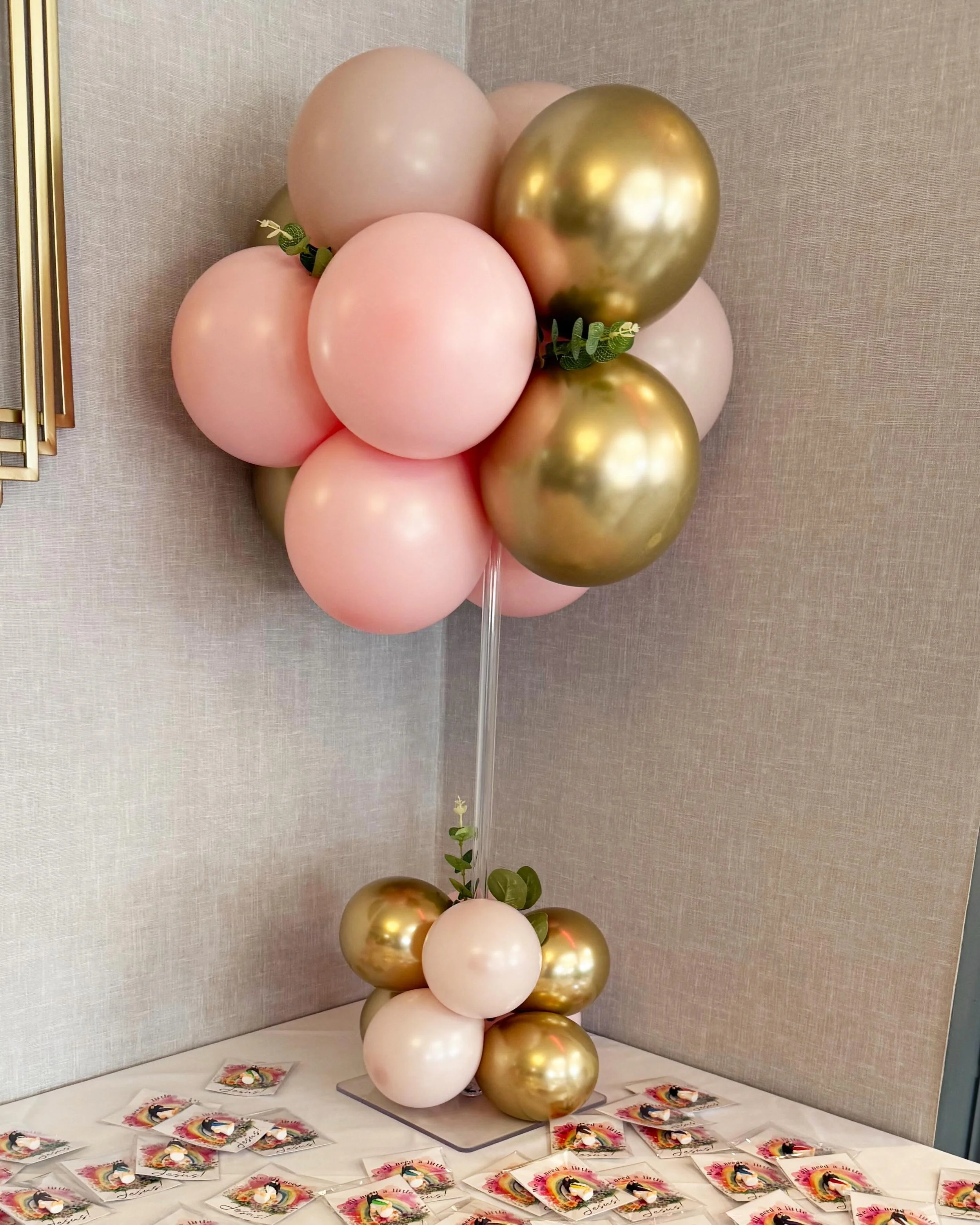 Soft pinks, gold details, and the sweetest touches for a First Holy Communion.

From elegant balloon centerpieces to custom signage, every detail came together beautifully for such a special celebration.

What&rsquo;s Poppin&rsquo; LI creates custom 
