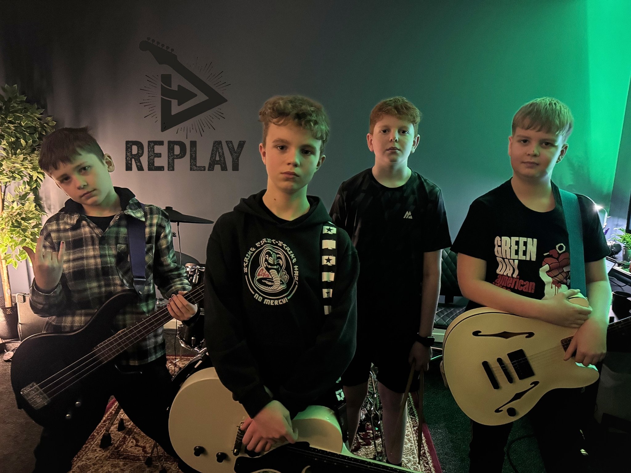 𝗕𝗮𝘁𝘁𝗹𝗲 𝗼𝗳 𝘁𝗵𝗲 𝗕𝗮𝗻𝗱𝘀 &ndash; 𝗧𝗢𝗠𝗢𝗥𝗥𝗢𝗪 🔥

Taking over The Hive, Winsford this Saturday 28th Feb&hellip; '𝙍𝙀𝙋𝙇𝘼𝙔'

....Made up entirely of HMS pupils. Replay hit the stage at around 7pm with bands kicking off from 3pm.

Th