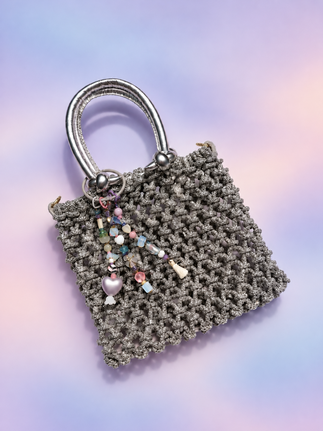 Theresa Dazzel Bag Charm_Silver Bag_Gradient_Ratio 3 4.png