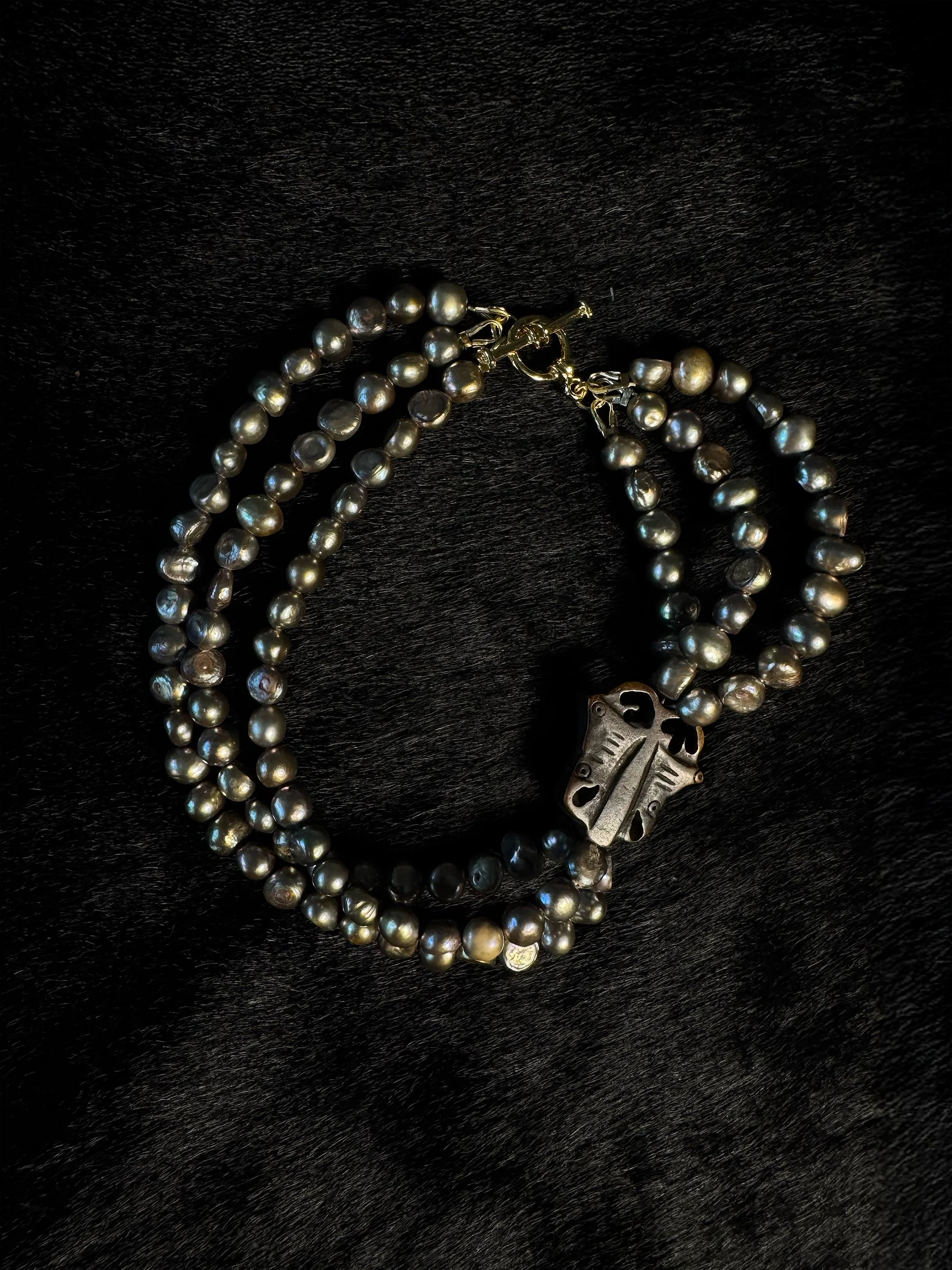 GAIA - PP CLOSE UP 1c.jpg