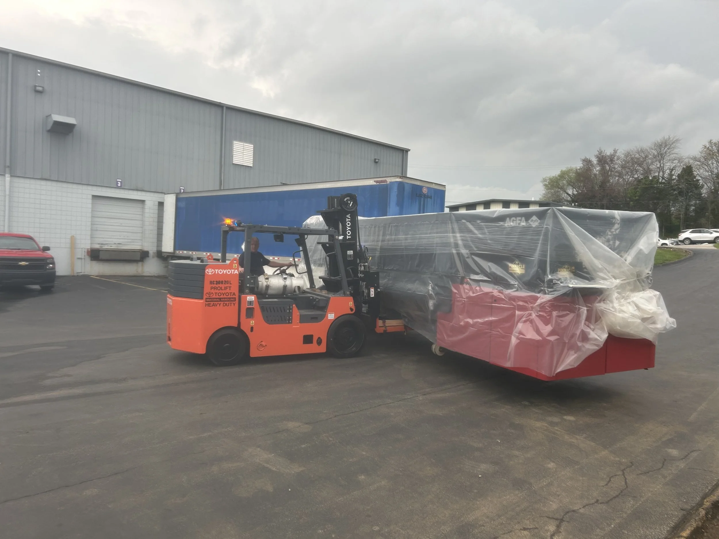 Rigging — Absolute Printing Equipment