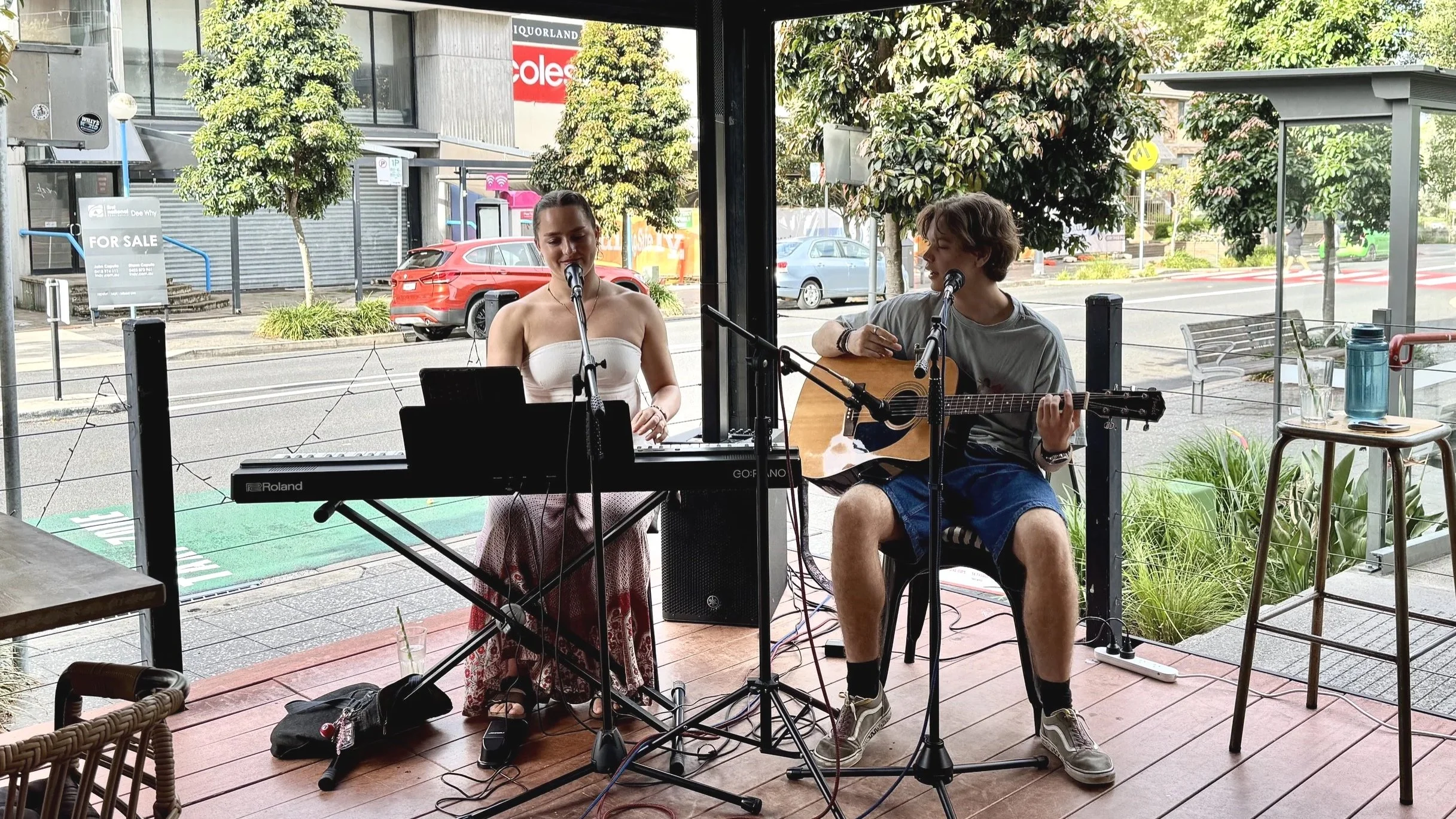 Twist Nights: Live – Lachie &amp; Summer Saturday 11th April 