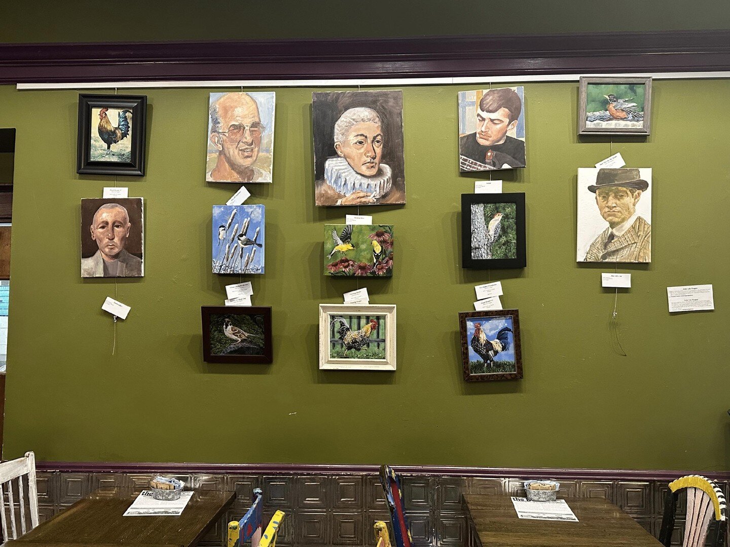 🎨 Discover Local Art Gems for Purchase! 🎨

Support your local artists and add a touch of creativity to your life with artwork available for purchase right here at Buzz Caf&eacute;.
.
.
. 
#oakparkil #op #oakpark #local #organic #Coffee #food #foodi