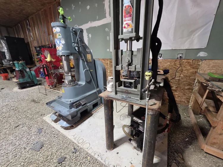 The hammer corner