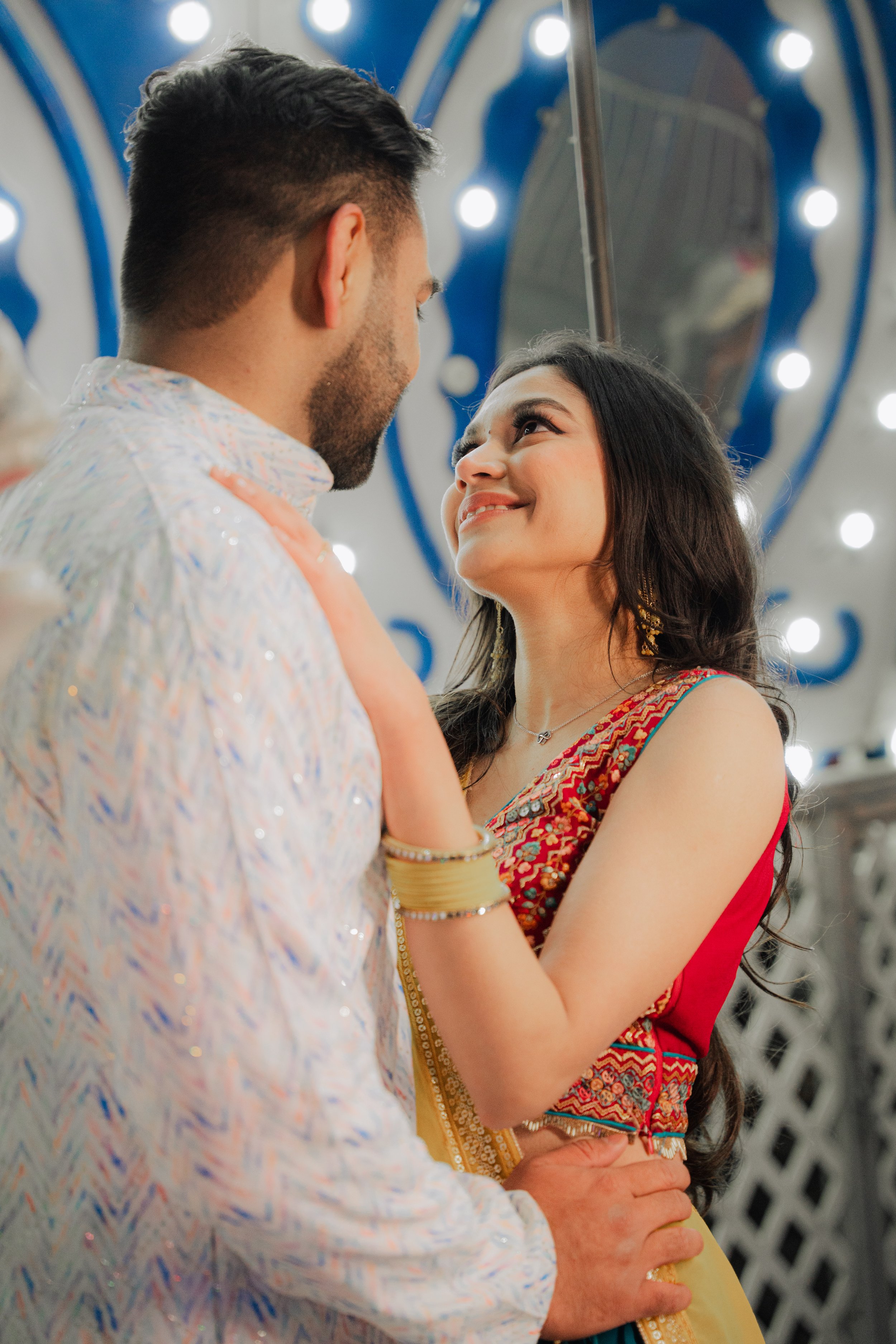 Aesha&YashIllumi-200.jpg