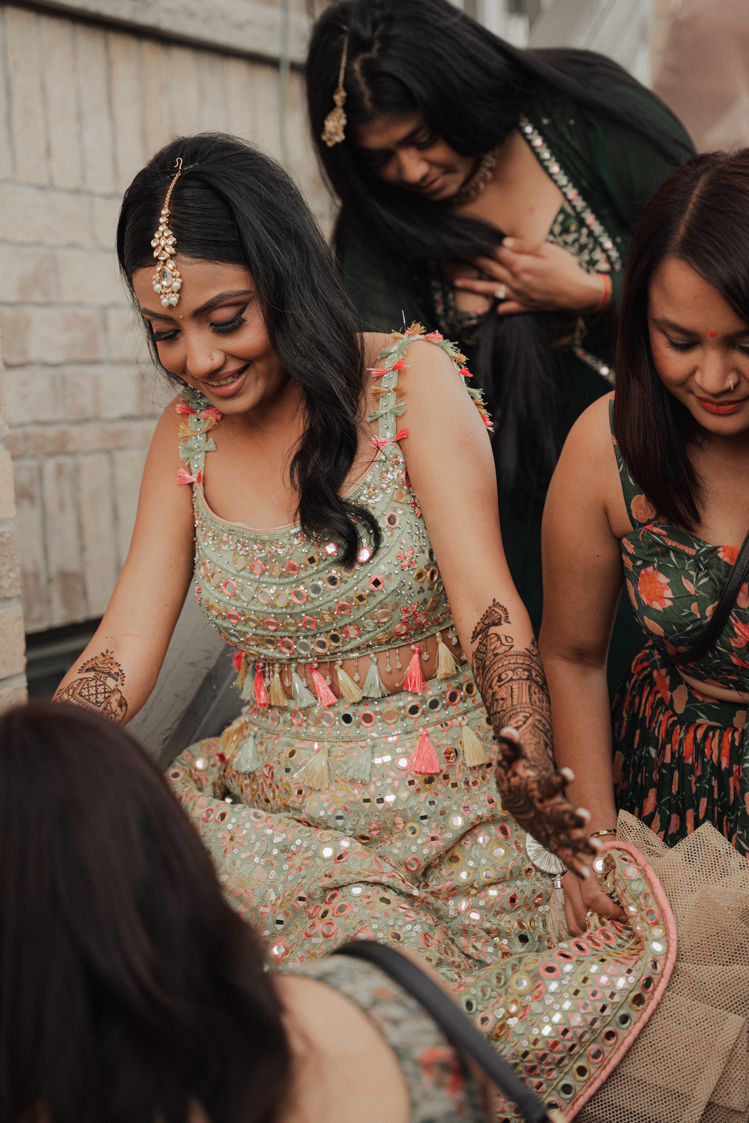 Mansi's Mehendi-98.jpg