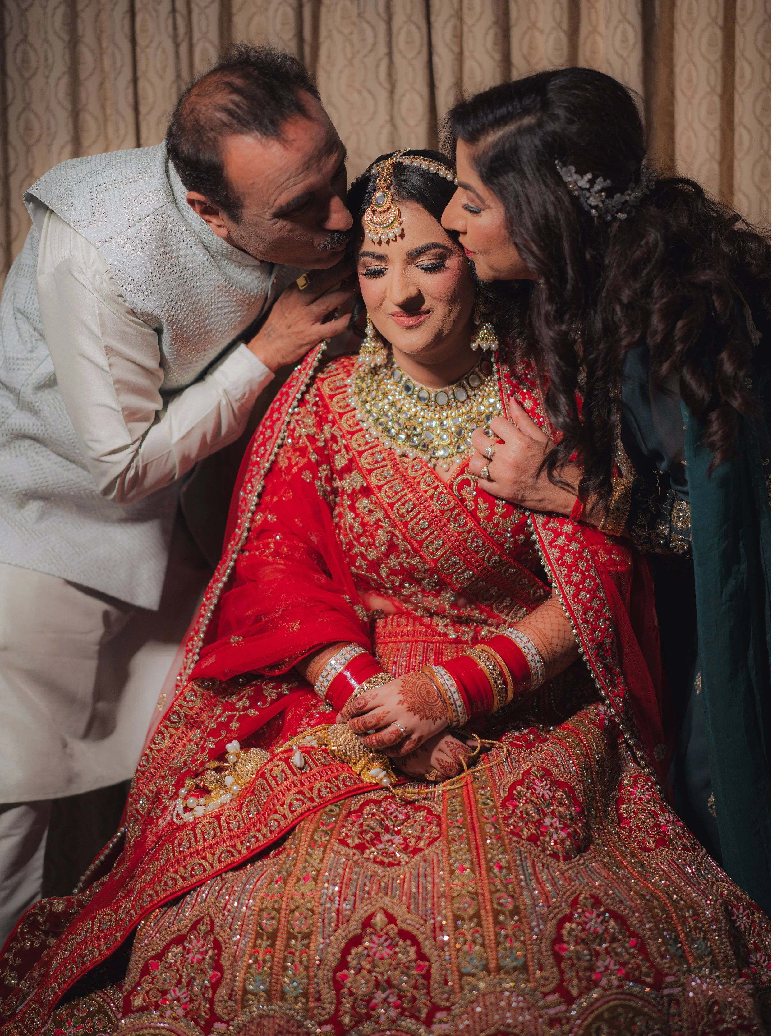 Pooja Getting Ready-77.jpg