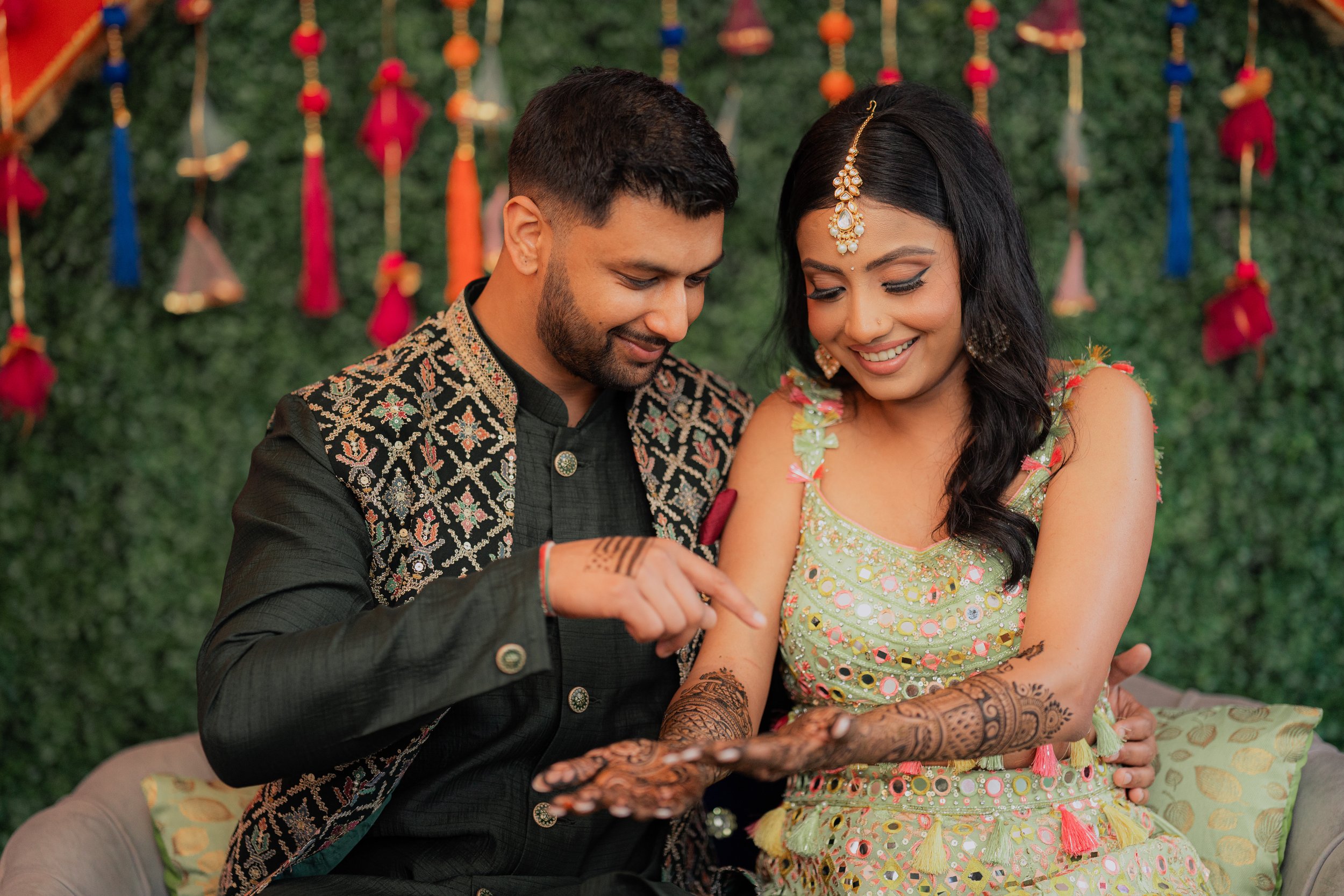 Mansi's Mehendi-155.jpg