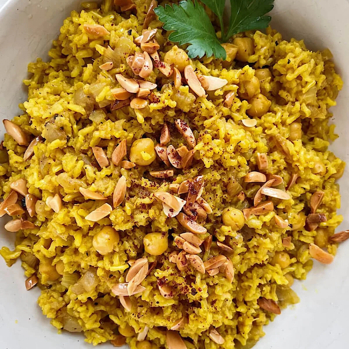 Yellow-rice-with-chickpeas-recipe.jpg