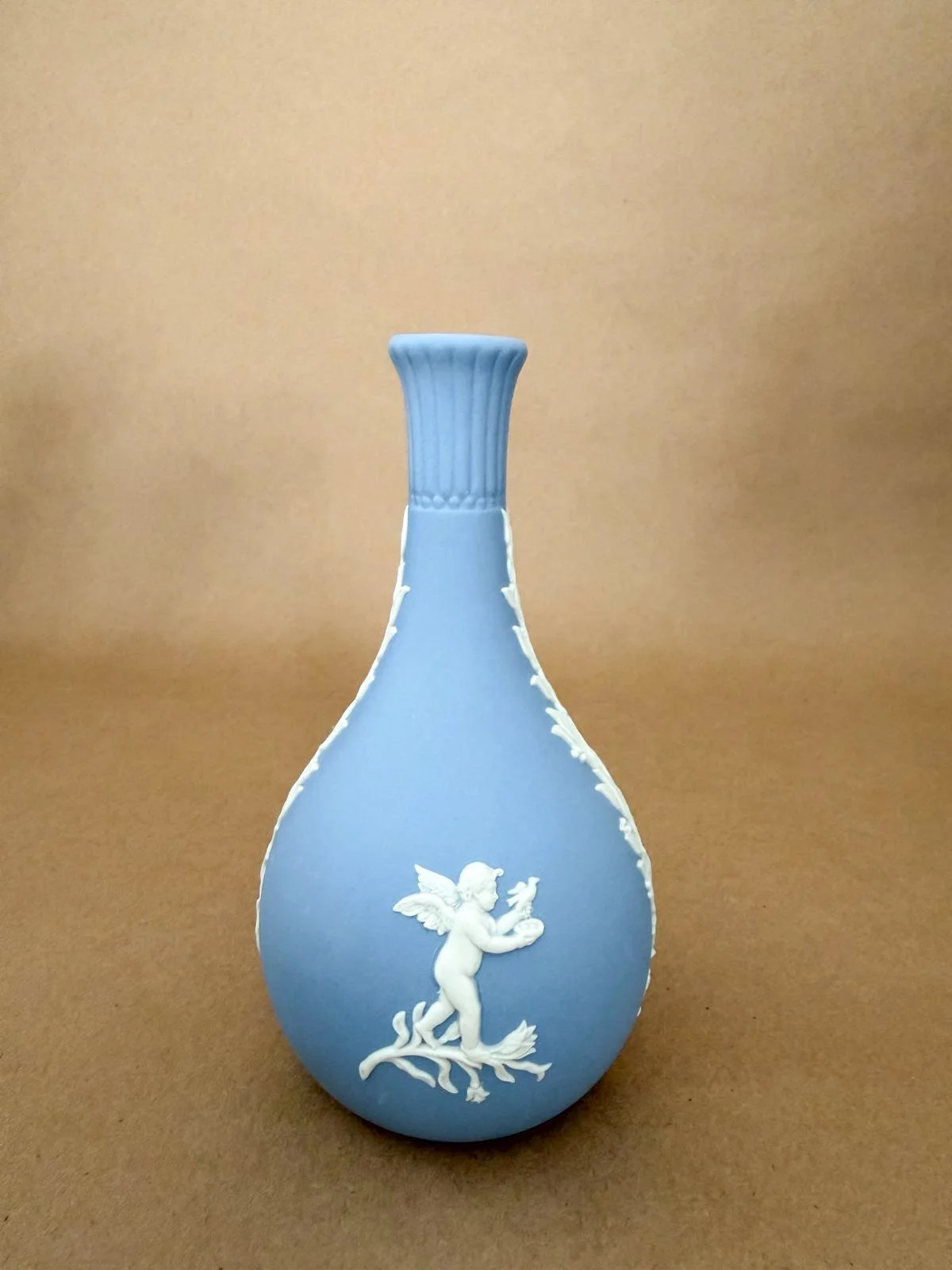 WEDGWOOD JASPERWARE CHERUB BUD VASE