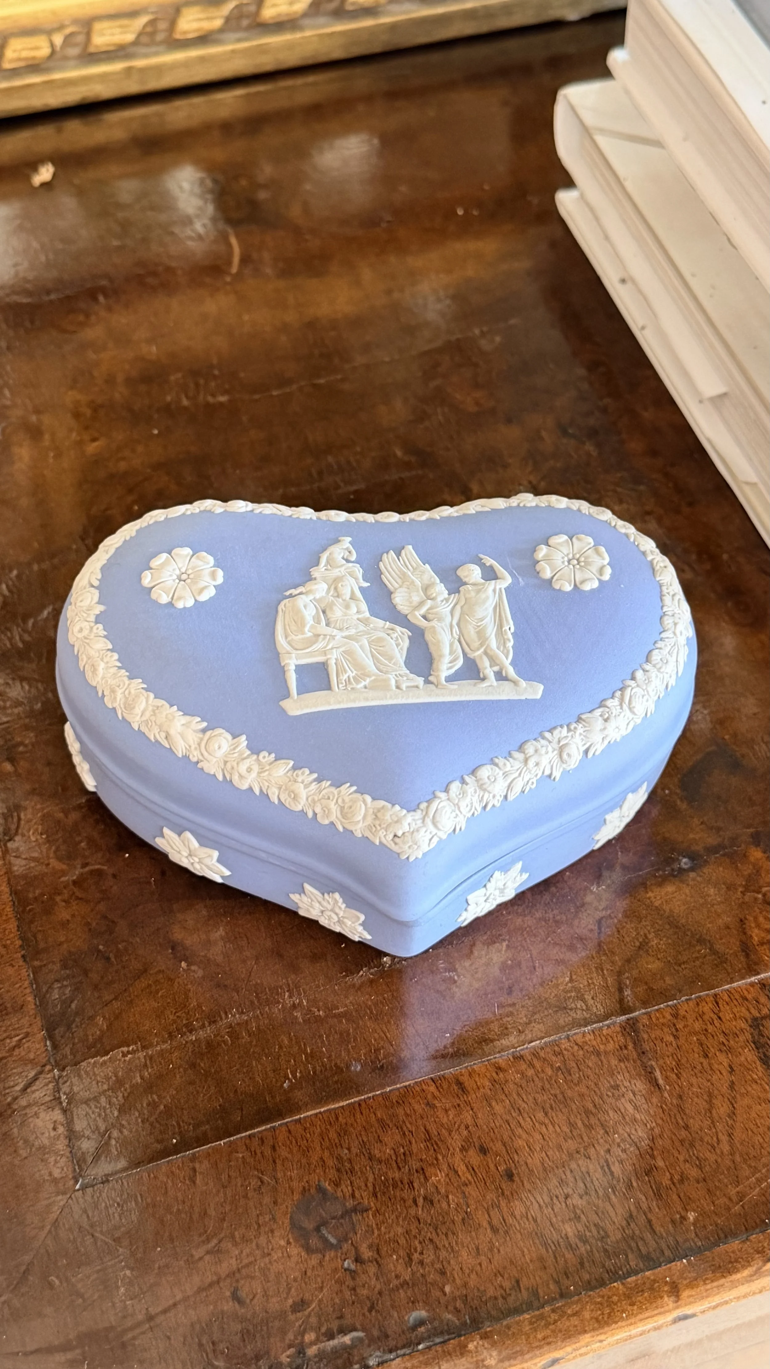 WEDGWOOD JASPERWARE HEART TRINKET DISH