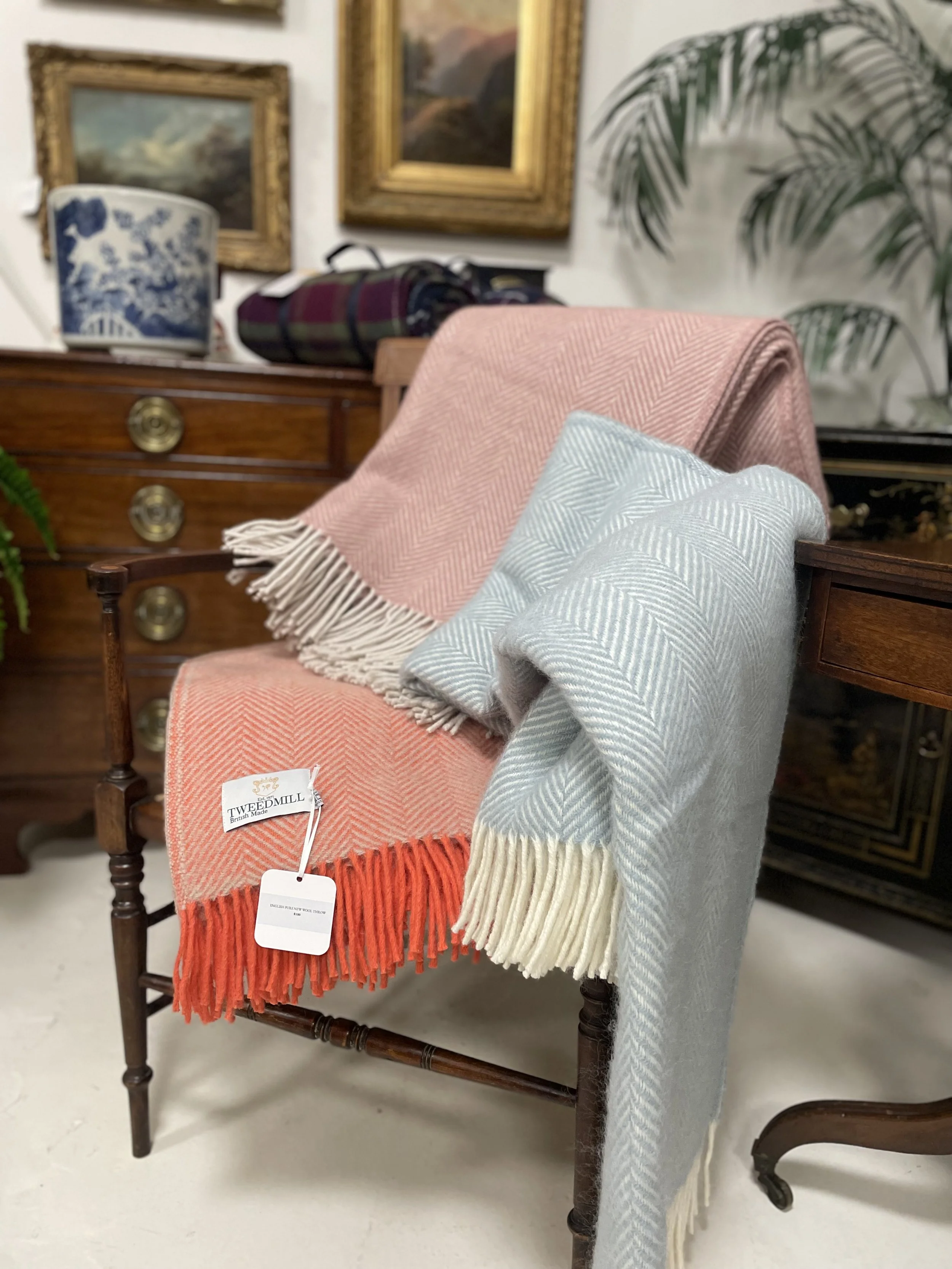 TWEEDMILL PURE NEW WOOL THROW