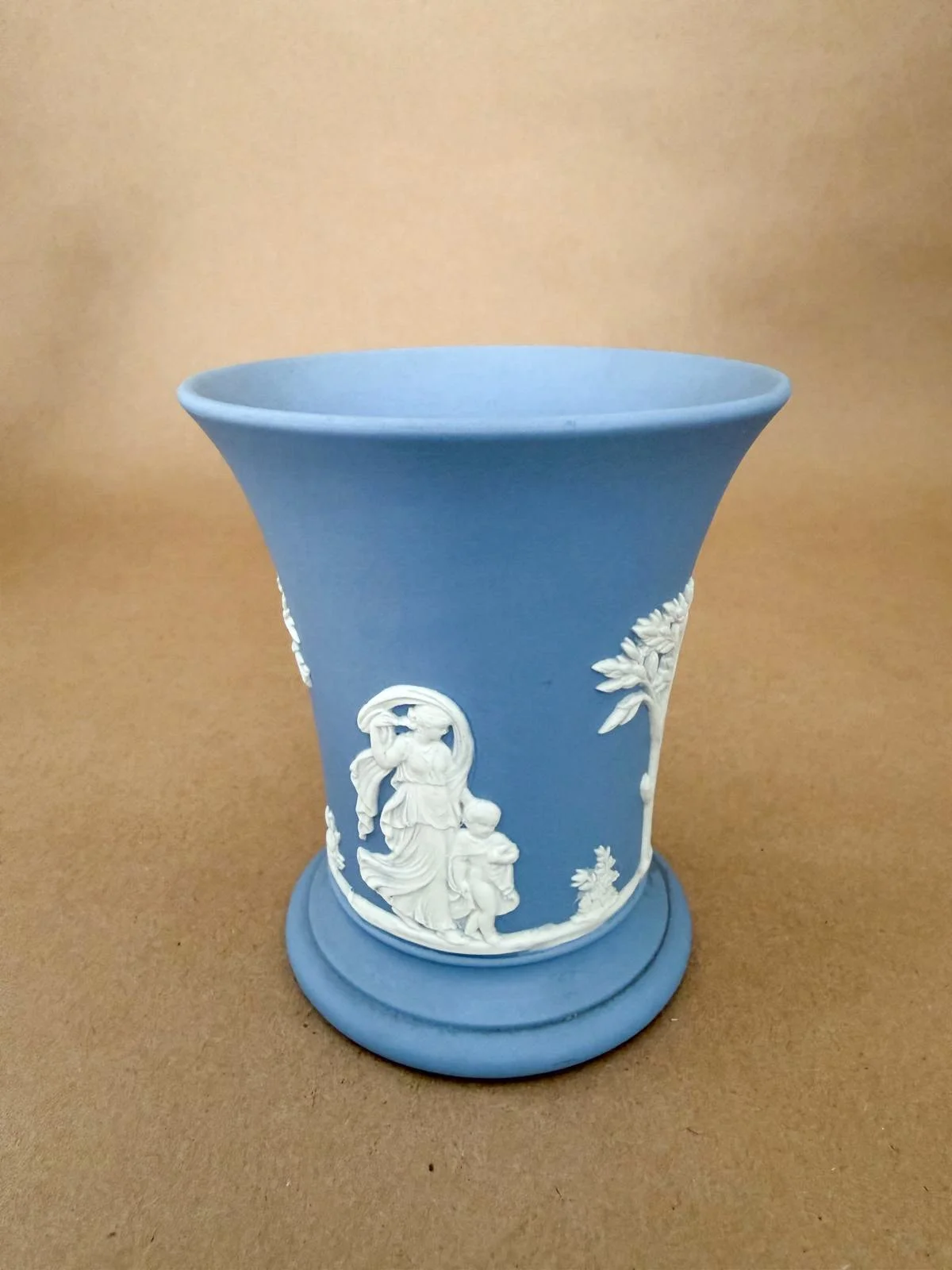 PETITE WEDGWOOD JASPERWARE VASE