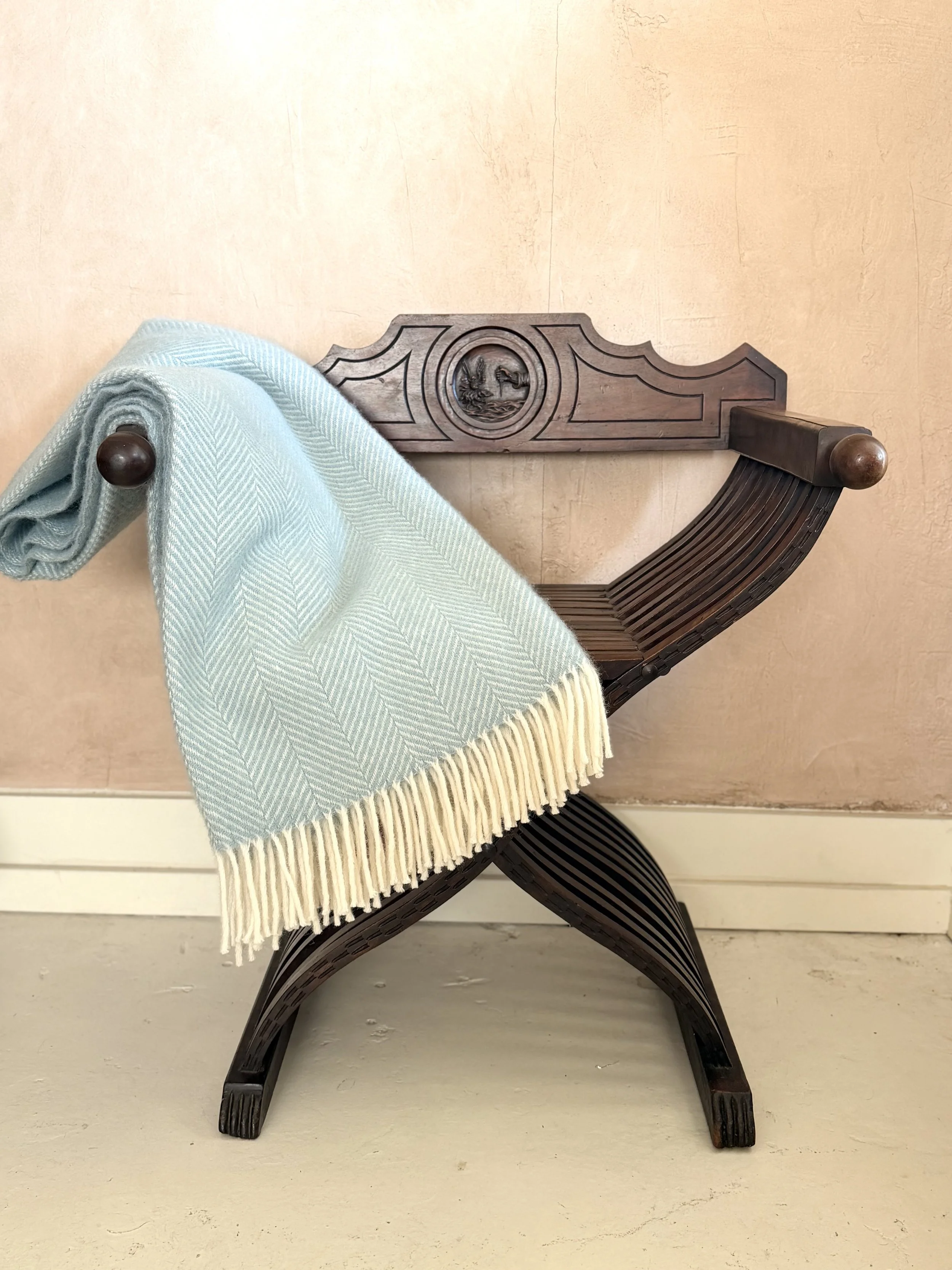 TWEEDMILL ENGLISH PURE NEW WOOL THROW - TURQUOISE