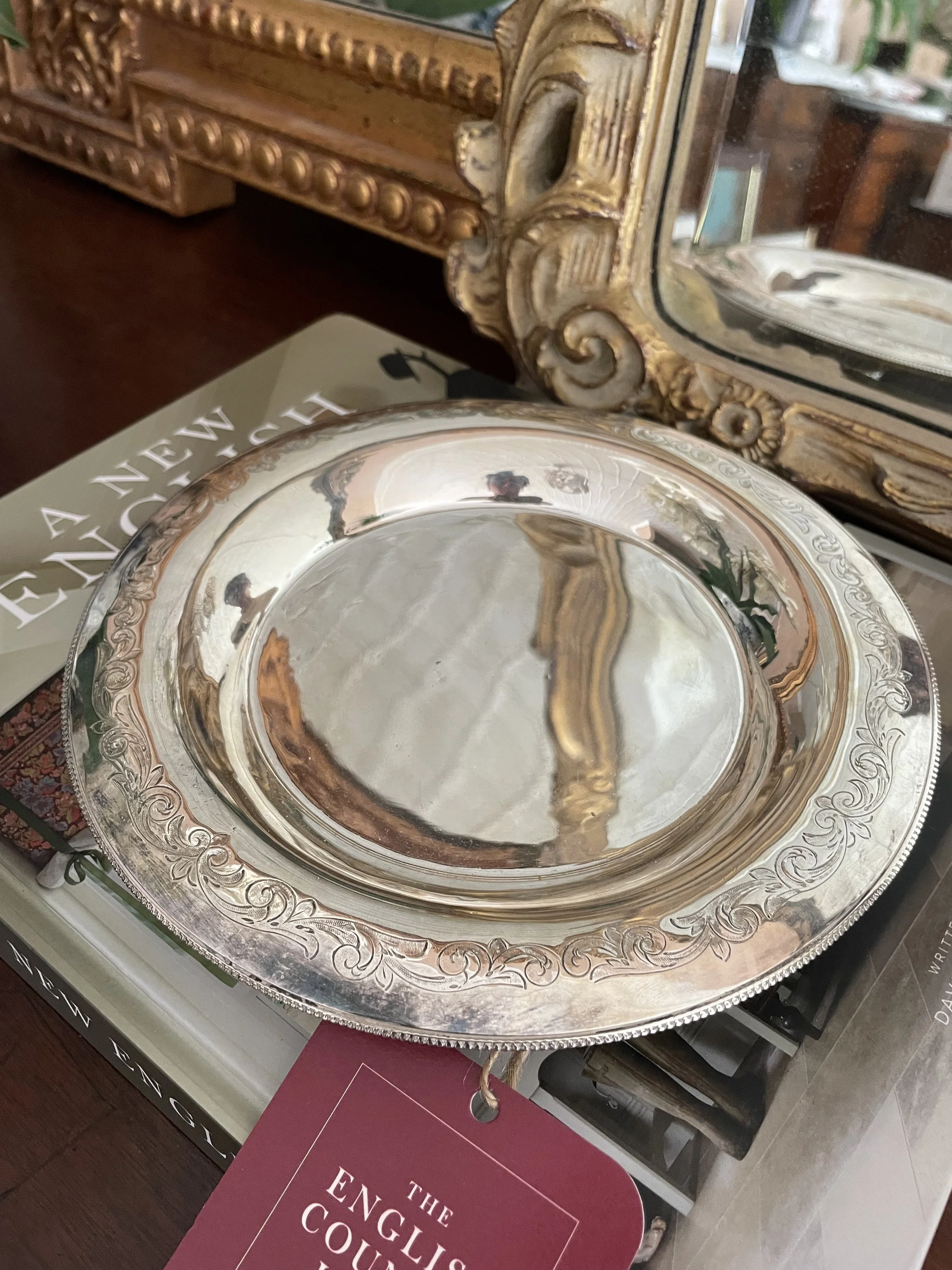 ENGLISH SILVER PLATE BUN FOOTED ROUND DISH