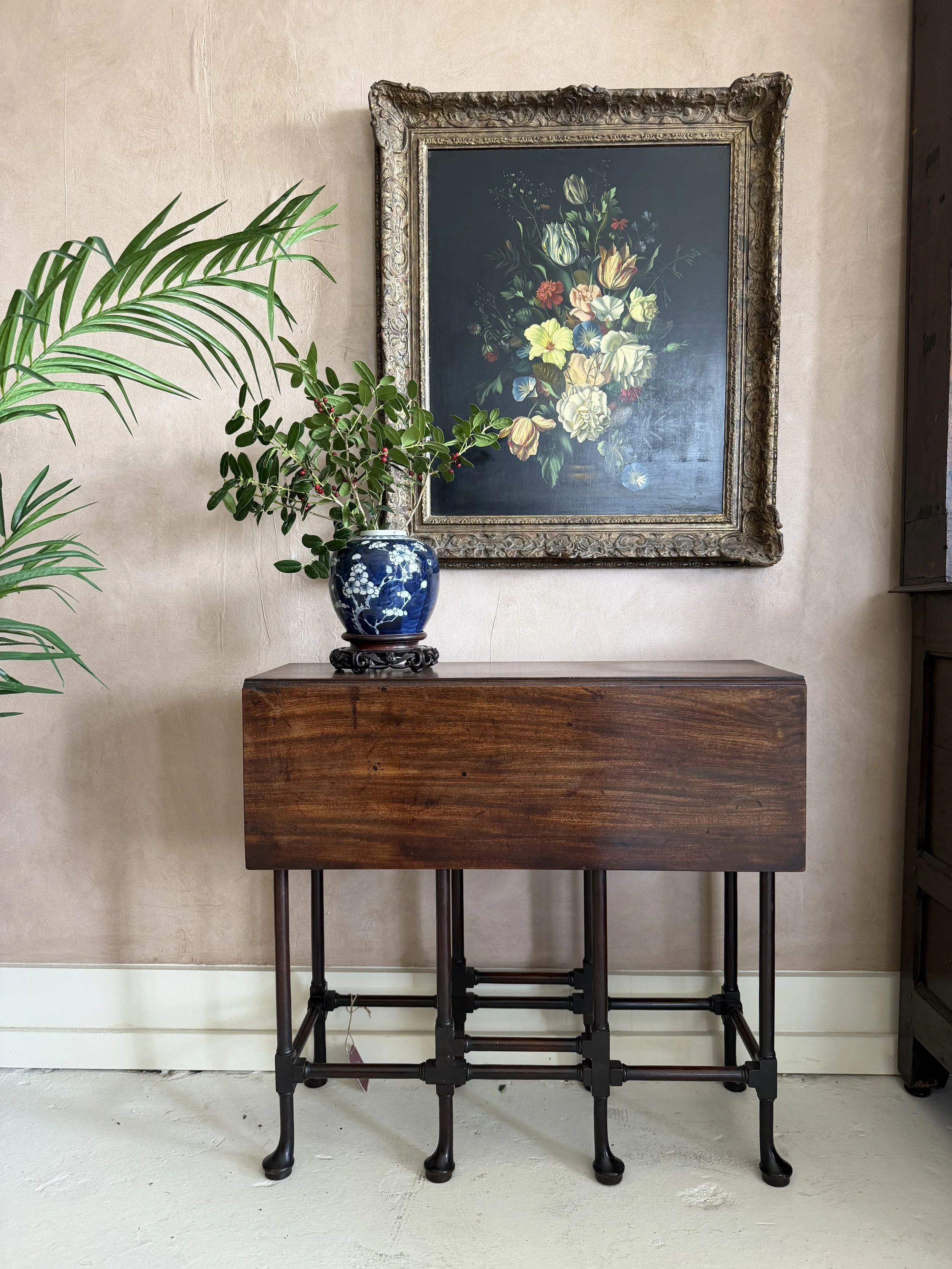 ANTIQUE MAHOGANY SPIDER LEG DROP LEAF TABLE