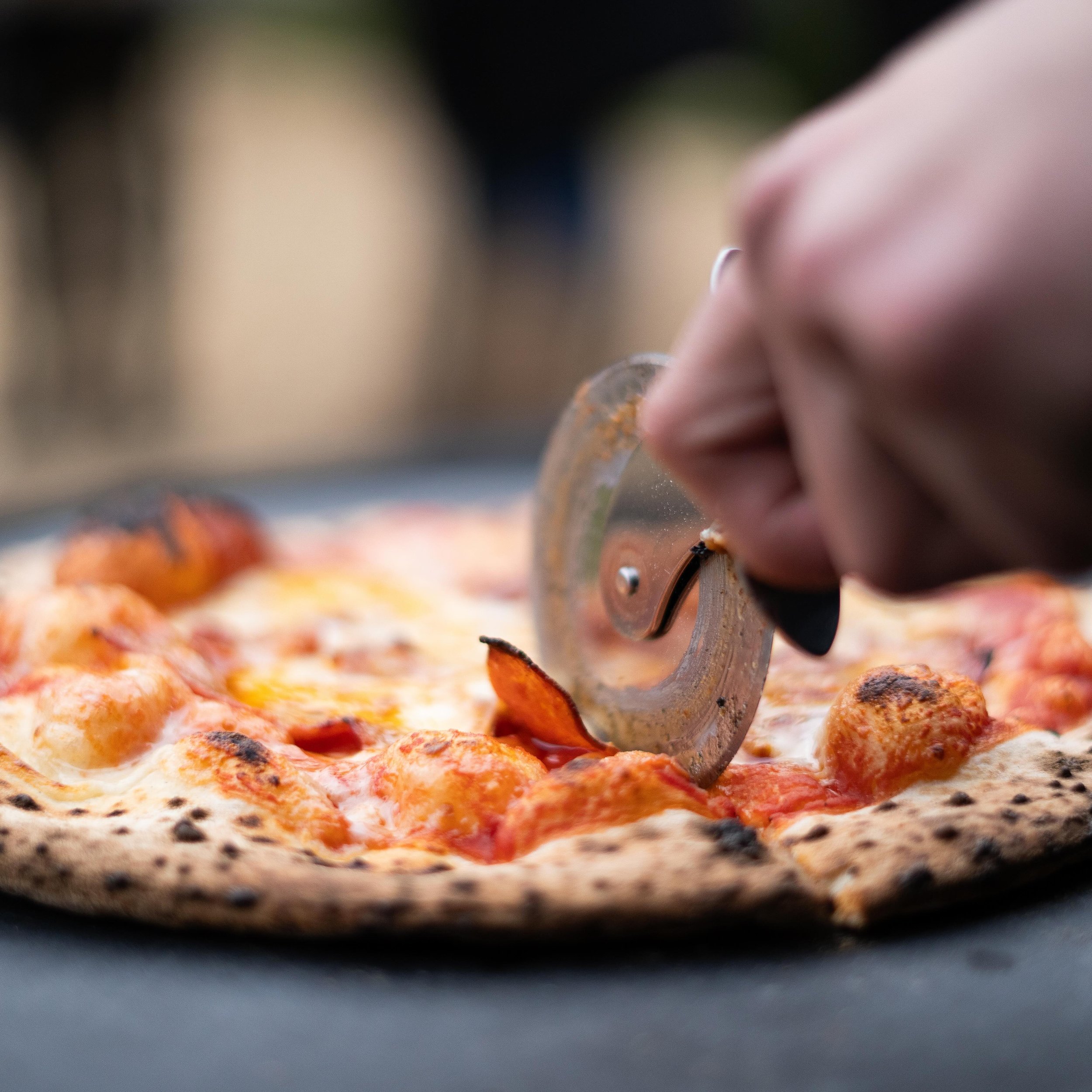 Back at it again tonight at @merleyhouse for a very special event 🍕 It&rsquo;s a pleasure to work with so many amazing Dorset venues 🏛️ 

#pizzacatering #dorsetpizza #thefieryfox