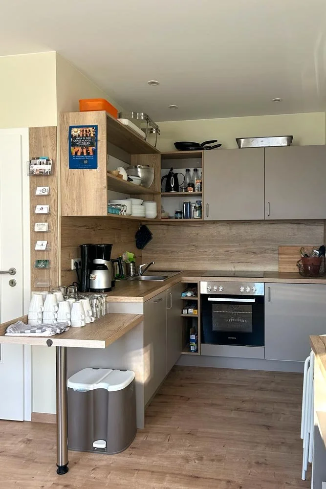  Voll ausgestattete Küche im Seminar- &amp; Tagungsraum, ideal zur Selbstversorgung bei Fortbildungen und Tagesseminaren. 