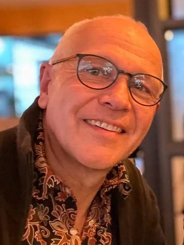 Thomas, Handwerker der Senfbude Leipzig, sorgt für Wartung und Ordnung im Haus