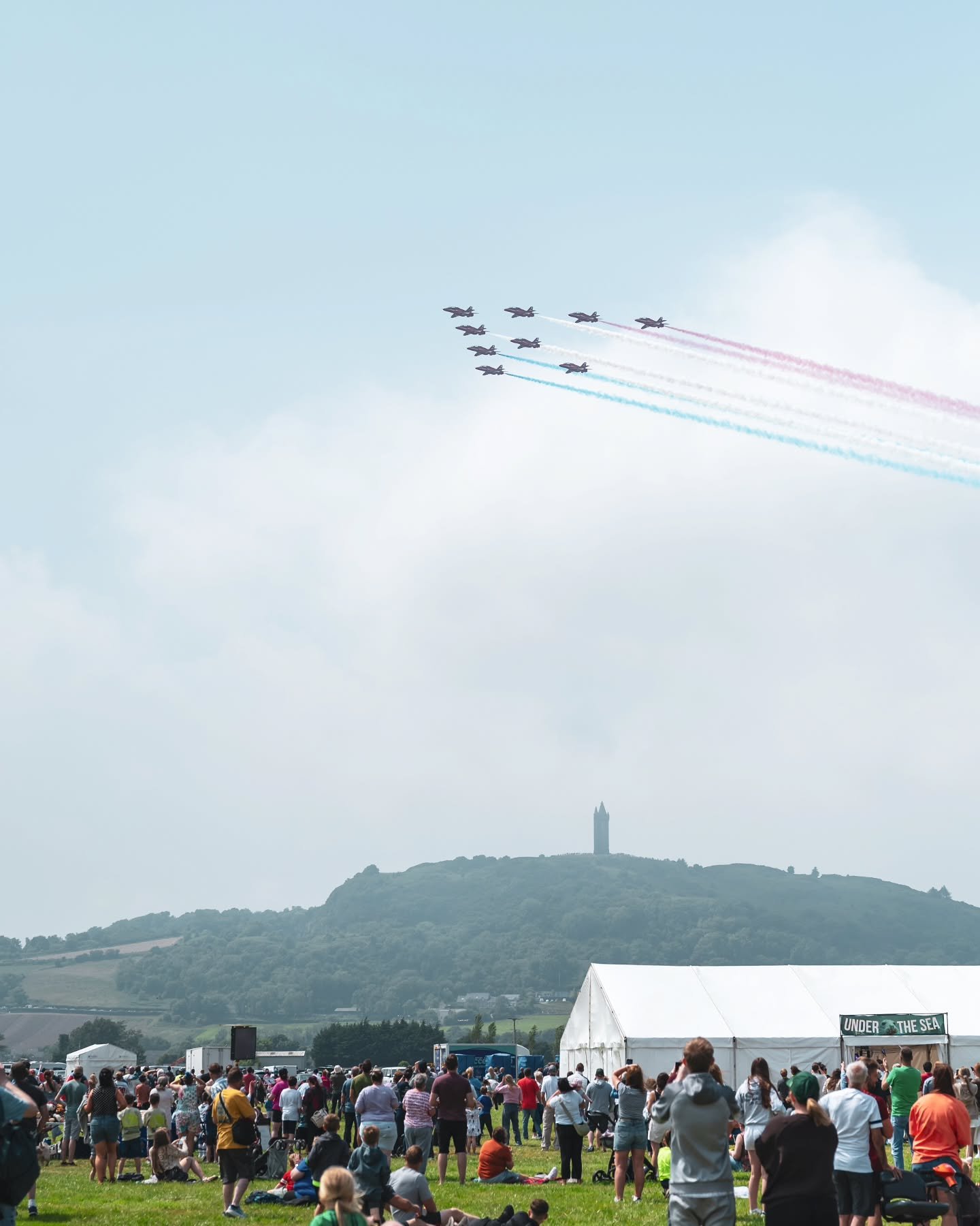 🚀
&bull;
📸 Nikon Z5
1/1600
f/4
ISO 100
&bull;
#redarrows #newtownards #ardsairfield #airshow #airshowphotography  #rafredarrows #aviationgeek #instaplane #aviationlovers #instaviation #aviationlover #aviationphoto #jet #fighterjet #pilot #wallpaper