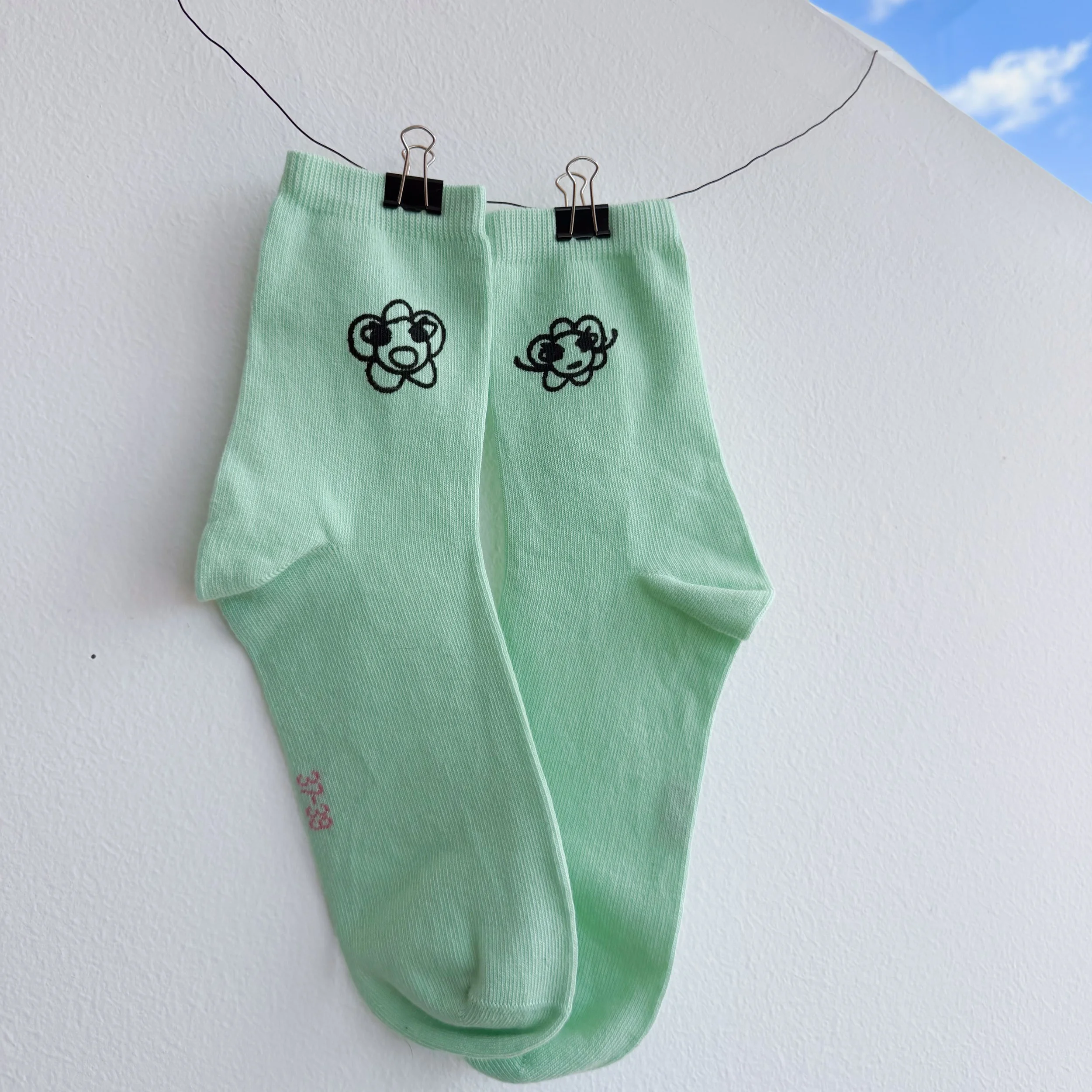 angry flowers - Socks