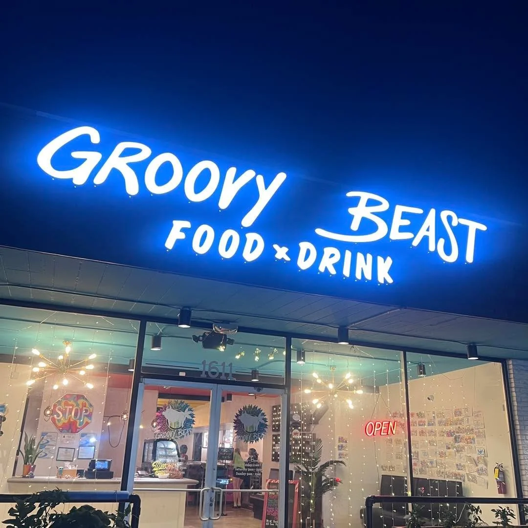 OPEN ALL DANG DAY 9am to 9pm!

🗣 Groovy Beast Saturday Specials 🍽
&bull;
🚗 1611 Westover St Gastonia, NC 28056 🏋🏽&zwj;♂️ 
&bull;
📱 704-879-4488 for To Go&rsquo;s 🏃&zwj;♀️
&bull;
💻 www.groovybeastco.com 💳 
&bull;
🥘 #WeekendVibes 
Shrimp Po&r