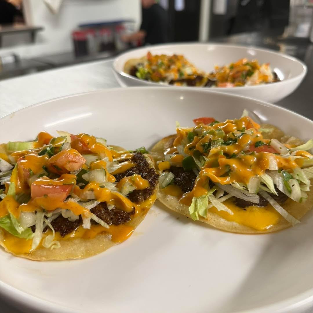 🗣 Groovy Beast Tuesday Specials 🍽
&bull;
🚗 1611 Westover St Gastonia, NC 28056 🏋🏽&zwj;♂️
&bull;
📱 704-879-4488 for To Go&rsquo;s 🏃&zwj;♀️
&bull;
💻 www.groovybeastco.com 💳 
&bull;
🌮 #TacoTuesday Specials
Smash Burger Tacos&mdash;fresh season