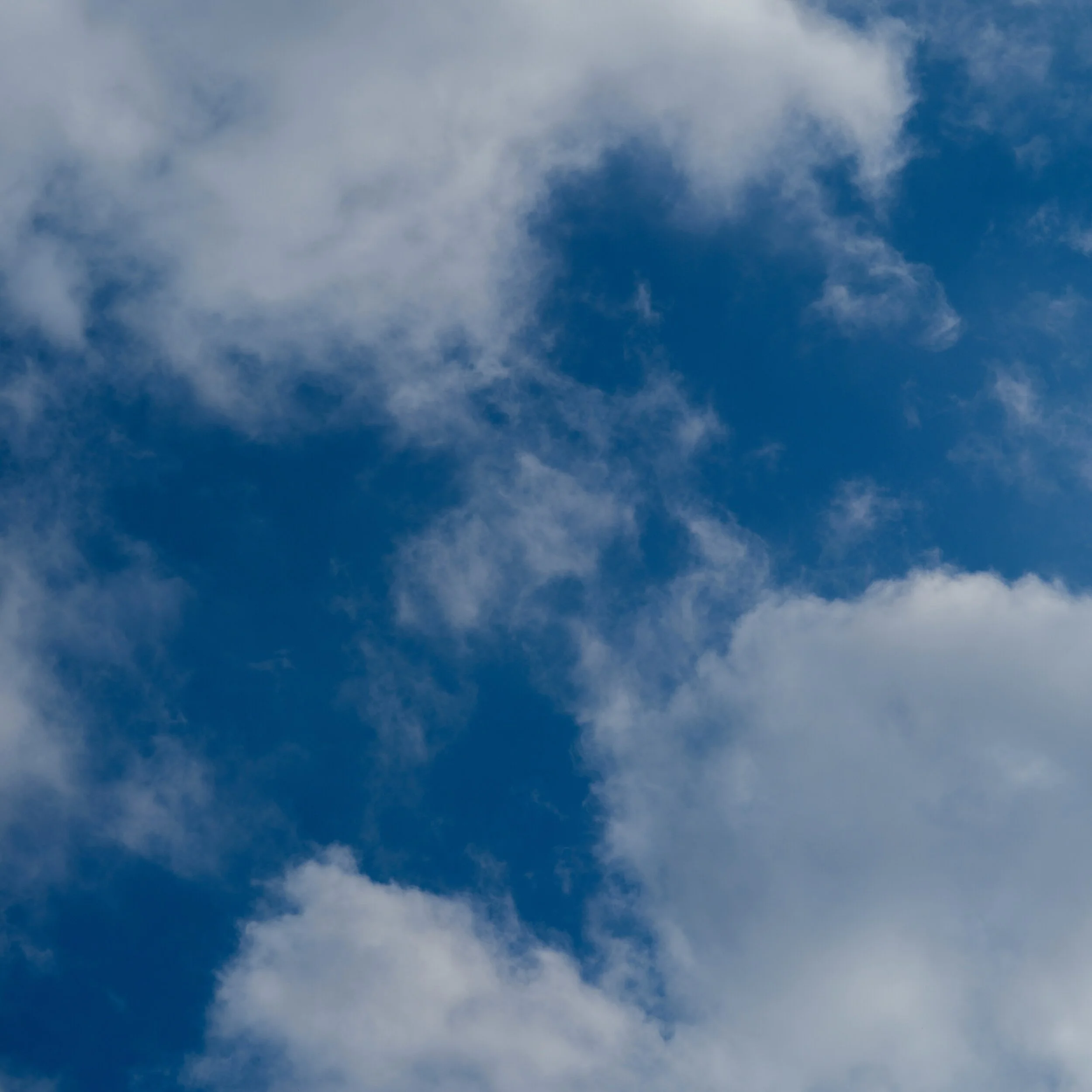 Vi ses i kirka fredag 20.00! DU er hjertelig velkommen! Bj&oslash;rn Tore Andersen skal dele med oss. Det blir ogs&aring; middag, snacks og godt fellesskap! Vi gleder oss 😍