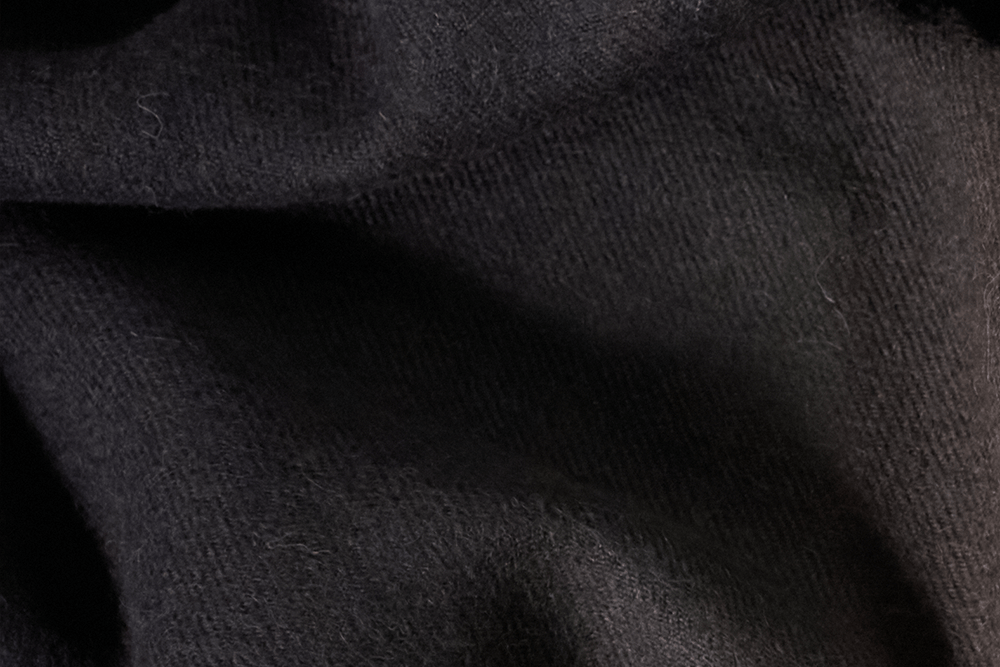 Essential | Black