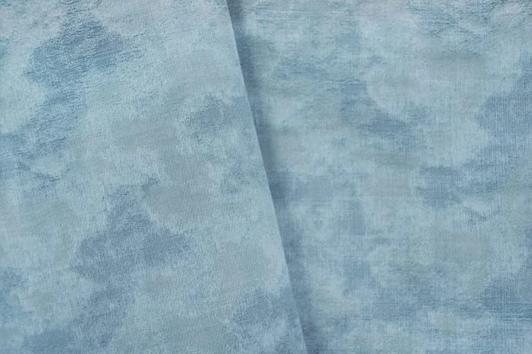 Iridescence | Bleu Céladon