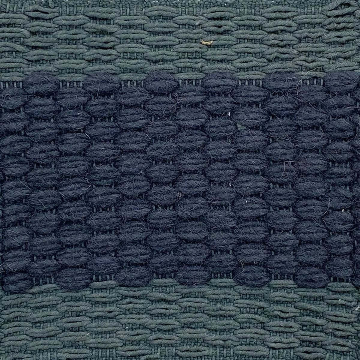 Lamb | Navy