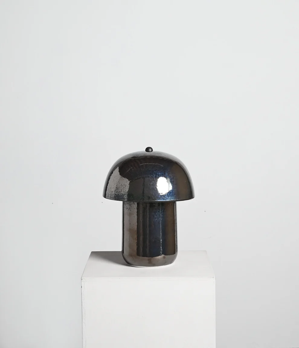 Tera Lamp Dark Chrome