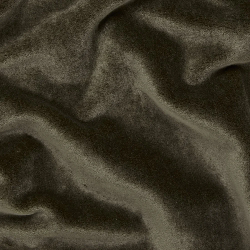 Otto Mohair Velvet | Smoky Quartz